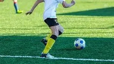 “惨烈对决！科纳特独战哈兰德与多库，两度失守，惊魂一幕再现赛场！”