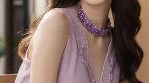 《斯洛特揭秘：伊萨克与埃基蒂克携手频现，阵容核心由我一手掌控！》